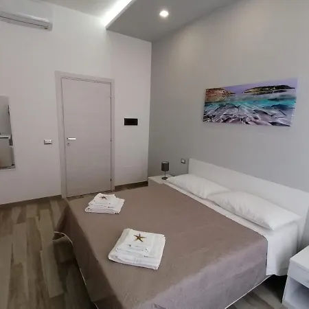 La Casa Di Pino Oda ve Kahvaltı Lampedusa