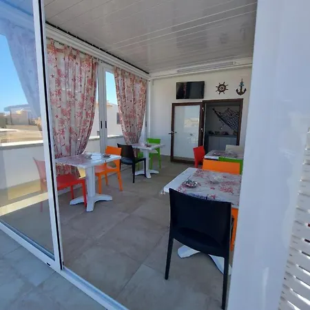 Oda ve Kahvaltı La Casa Di Pino 4*